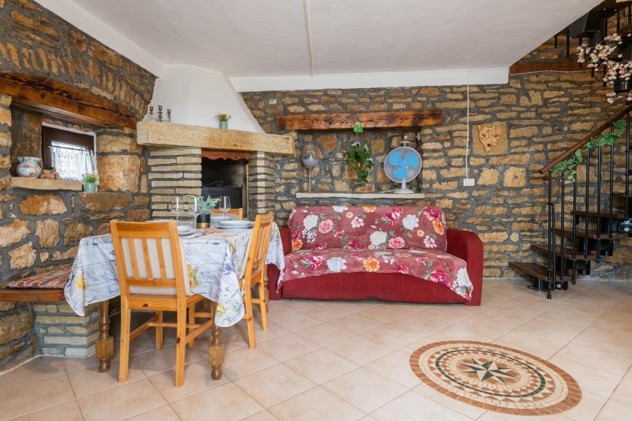 Apartment Larca Канфанар Екстер'єр фото