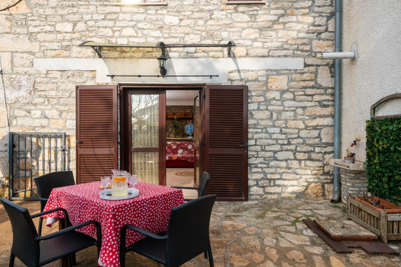 Apartment Larca Канфанар Екстер'єр фото
